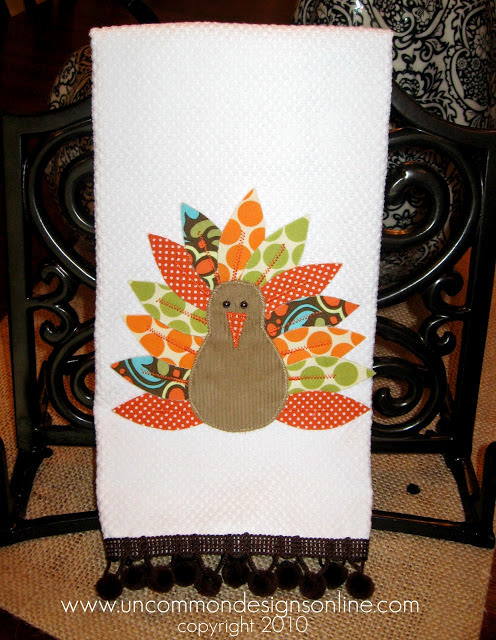 Appliqued Turkey Towel uncommon 2010