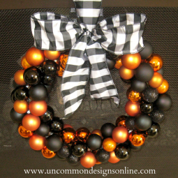 Halloween Ornament Wreath