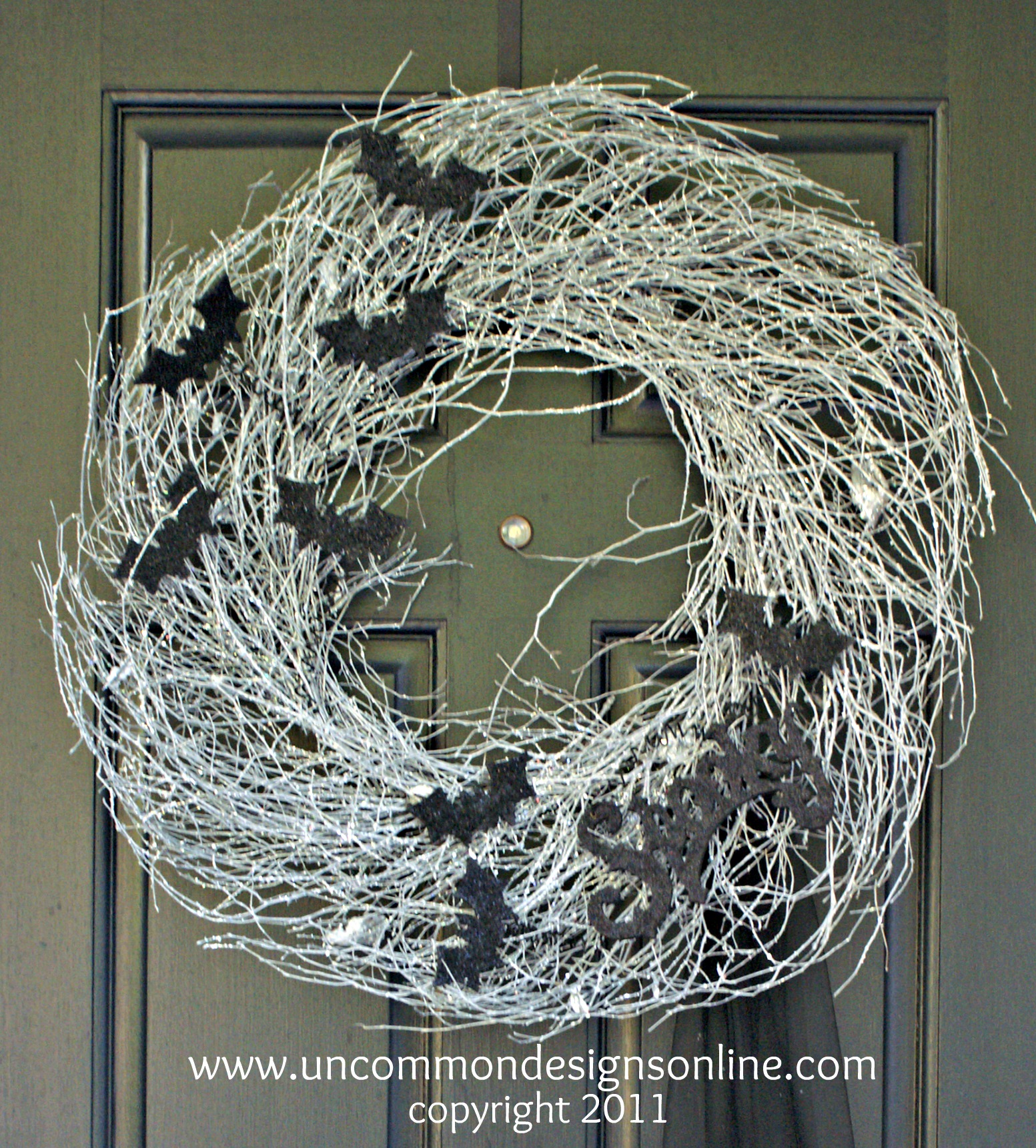 Spooky Halloween Bat Wreath
