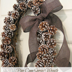 Pine Cone Wreath