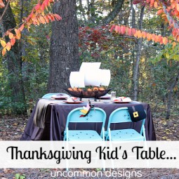 Kids Thanksgiving Table
