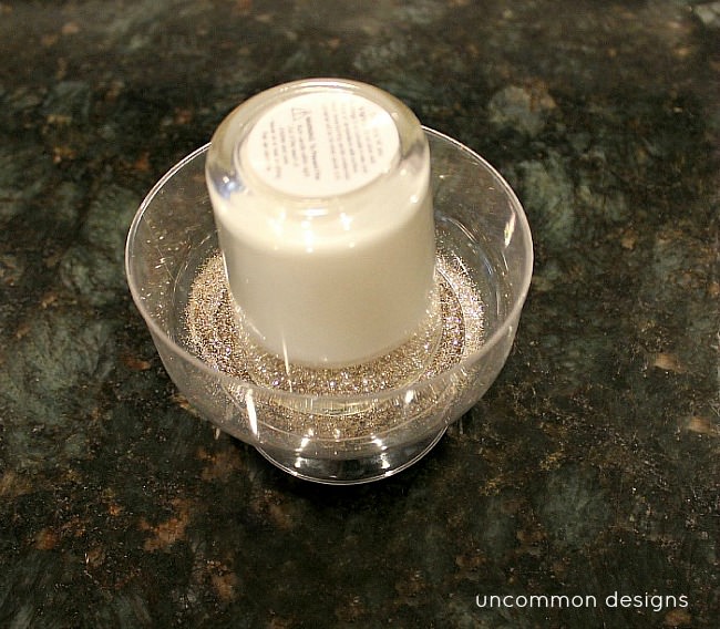 glitter-rimmed-votives-tutorial