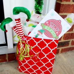 Enjoy this fun new tradition at work or in your neighborhood. Elfing your Neighbor is so much fun to do and we are sharing inspiring ideas and Free Printables! Find more at http://www.uncommondesignsonline.com #Christmas #HolidayTraditions #FamilyFun