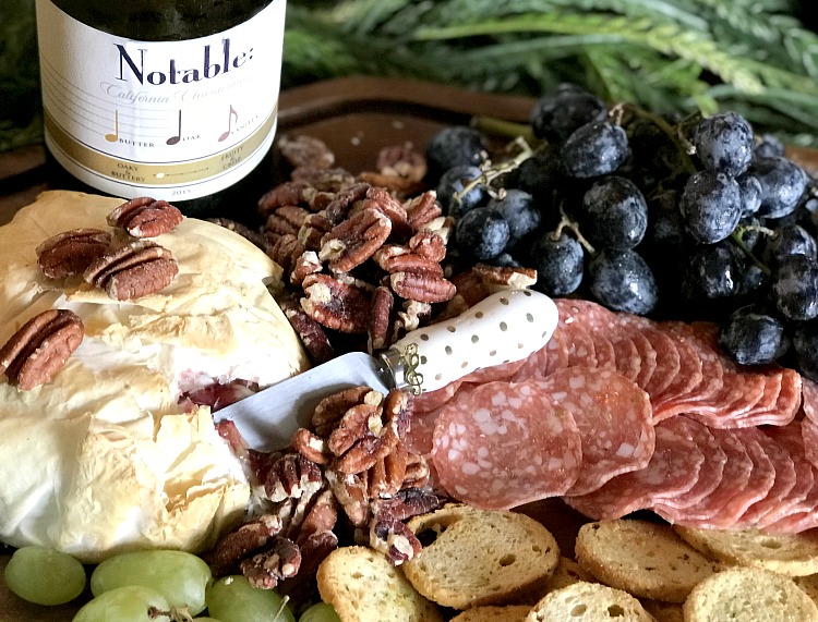 A Quick and Easy Holiday Appetizer and Wine Pairing Designs