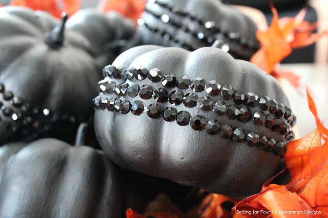 DIY_Jeweled_halloween_pumpkins