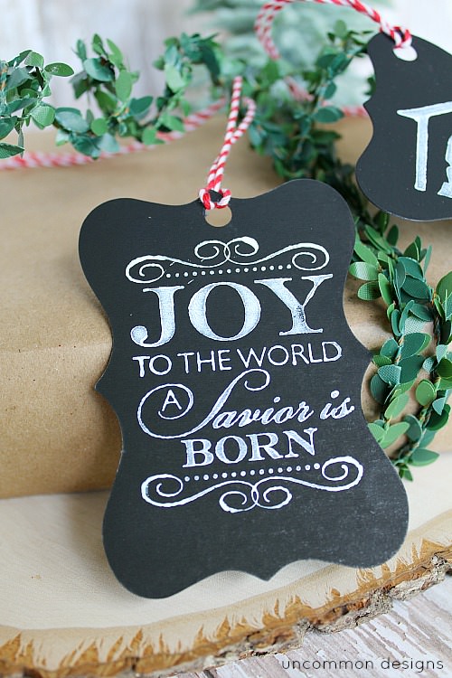 A tutorial for DIY Faux Chalk Christmas Tags.