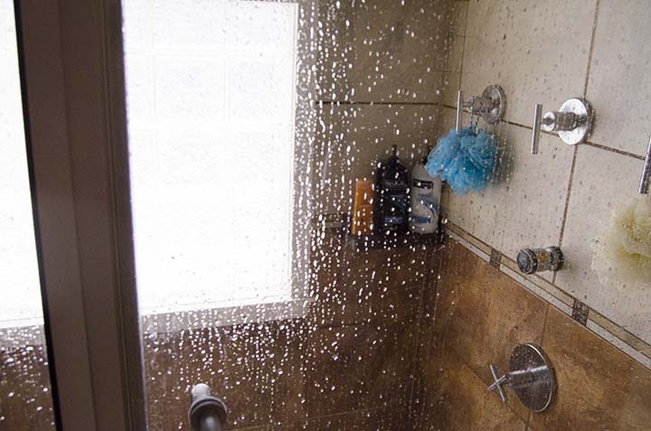 How to keep your Shower clean with Rain X www.uncommondesignsonline.com