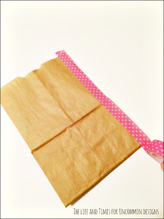 Make these simple and adorable paper bag utensil holders for your next party! They are not only so adorable, but won't break the bank! Uncommon Designs